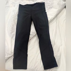 lululemon cropped training leggings with pockets